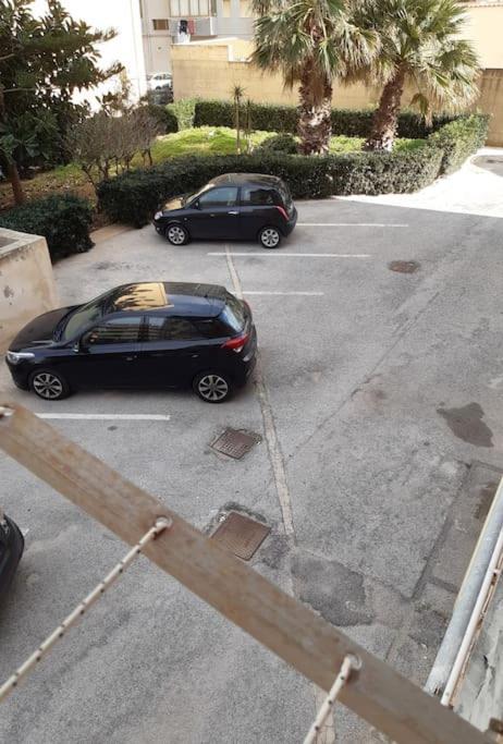 Suite Fronte Spiaggia - 50M Dalla Spiaggia Τράπανι Εξωτερικό φωτογραφία